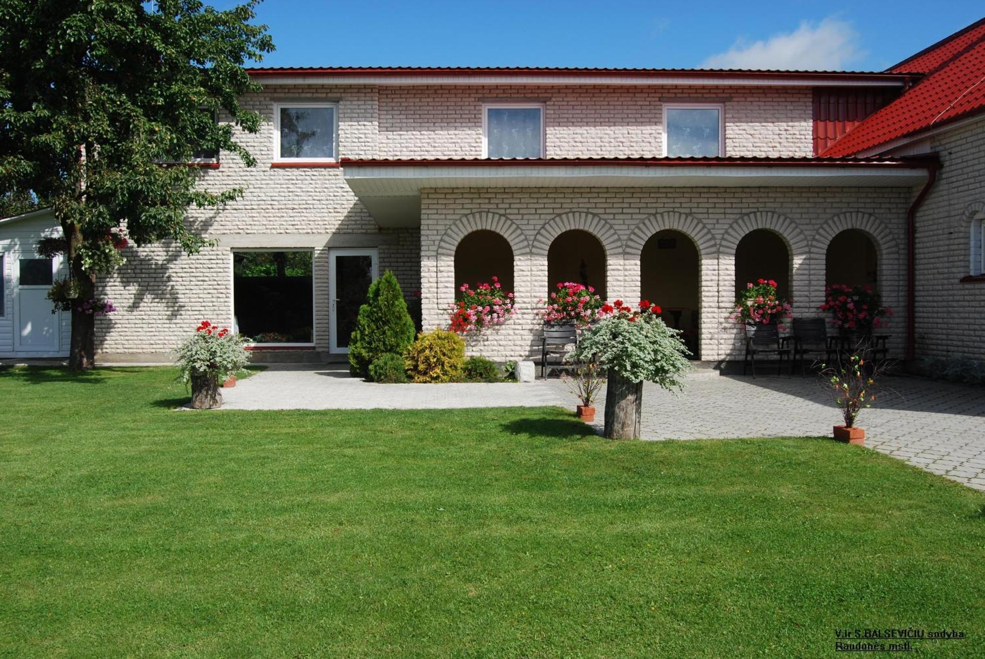 Stasio Balseviciaus Homestead Raudonė Esterno foto